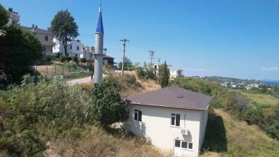 Yalova’da bir kısmı şahsa ait arazide kalan cami için yıkım kararı
