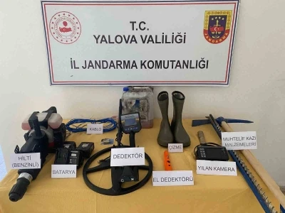 Yalova’da kaçak kazı yapan 3 şüpheli gözaltına alındı
