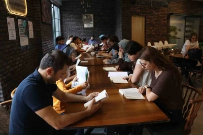 Yalova’da &quot;Dijital dünyanı yönet, hayatı kaçırma&quot; etkinliği
