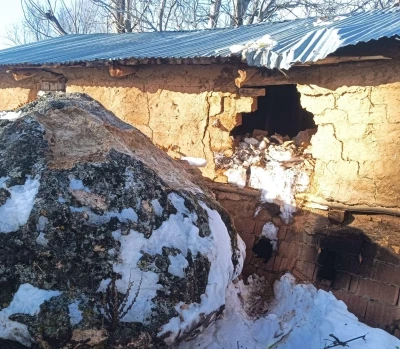 Yama&ccedil;tan kopan dev kaya neredeyse evi yıkıyordu
