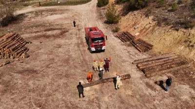 Yangın savaş&ccedil;ıları b&ouml;lgenin en iyi ekibi olmak i&ccedil;in yarışıyor

