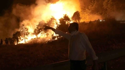 Yangın şehitleri başkana sarılıp ayran ikram etmişler
