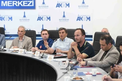 Yangın sezonu &ouml;ncesi İzmir&rsquo;de kritik zirve

