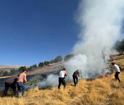 Yangına müdahale eden 7 işçi dumandan etkilendi
