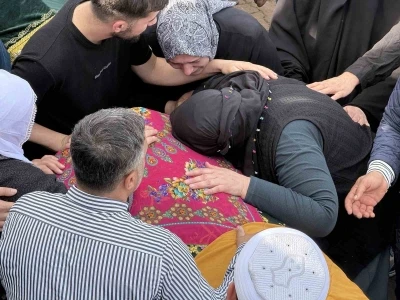 Yangında hayatını kaybedenlere son veda
