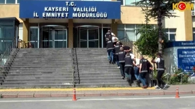 Yapay zekalı sınav sahteciliğine 6 ilde operasyon: 20 g&ouml;zaltı
