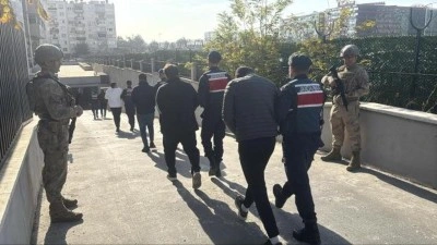 Yasa dışı bahis operasyonunda 4'ü hakem 32 kişi tutuklandı