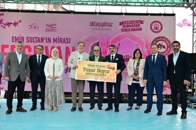Yaşar Bayar&rsquo;a birincilik &ouml;d&uuml;l&uuml;
