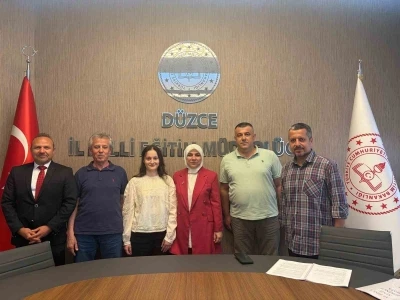 Yaşayan diller ve leh&ccedil;eler komisyonu toplandı
