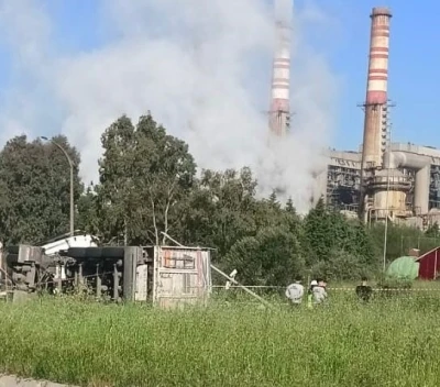 Yatağan&rsquo;da k&ouml;m&uuml;r y&uuml;kl&uuml; kamyon devrildi: 1 yaralı
