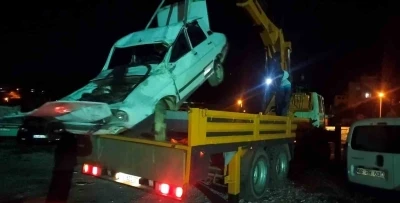 Yatağan&rsquo;da otomobil şarampole yuvarlandı: 1 &ouml;l&uuml;
