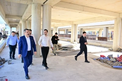 Yavuzselim Kapalı Pazar Alanı&rsquo;nda yol yarılandı
