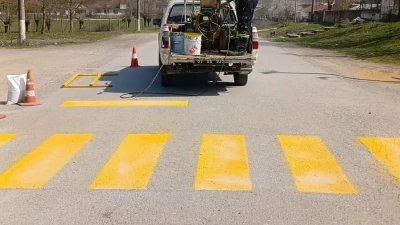 Yaya ge&ccedil;idi ve kasis &ccedil;izgileri yenilendi
