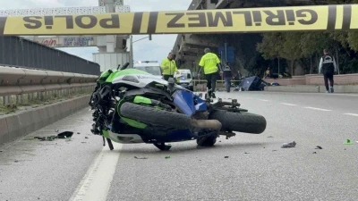 Yaya geçidinde motosikletin çarptığı kadın hayatını kaybetti
