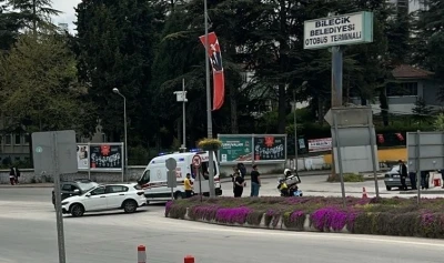 Yayaya &ccedil;arpmamak i&ccedil;in manevra yapınca hastanelik oldu
