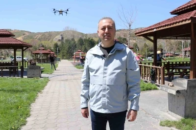 Yaz aylarının korkulu r&uuml;yası kenelere karşı hem havadan ve hem karadan m&uuml;cadele başladı
