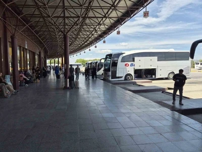 Yaz sezonu gelmesine rağmen otob&uuml;s seferlerinde durgunluk yaşanıyor
