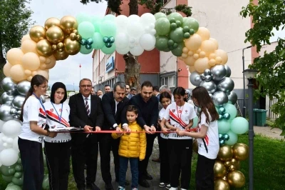 YBO&rsquo;da bilim heyecanı: 16 proje g&ouml;r&uuml;c&uuml;ye &ccedil;ıktı
