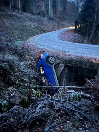 Yedigöller yolunda ölümden döndüler
