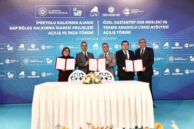 Yeni kalkınma hamleleri i&ccedil;in imzalar atıldı
