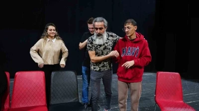 Yeni oyuncular arıyor
