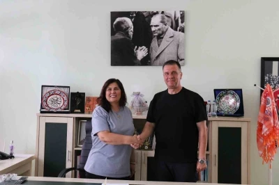 Yenipazar&rsquo;da asfalt &ccedil;alışmaları s&uuml;r&uuml;yor
