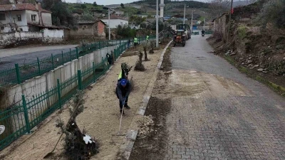 Yenipazar&rsquo;da belediye ekipleri sahaya indi

