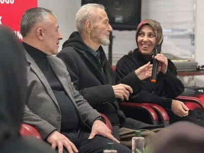 Yenipazar Kaymakamı U&ccedil;ar esnafla bir araya geldi
