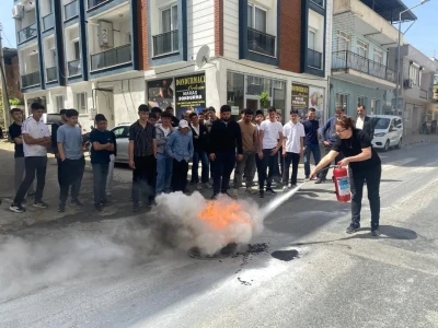 Yenipazar MESEM&rsquo;de yangın ve acil durum tatbikatı yapıldı
