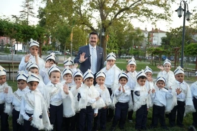 Yenişehir Belediye Başkanı Ercan Özel: &quot;Beşikten mezara kadar yanınızdayız&quot;
