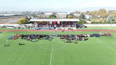 Yenişehir stadyumunda cumhuriyet coşkusu
