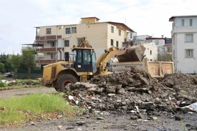 Yerinde &ccedil;&ouml;z&uuml;m mobil ekipleri sahada: Sorunlar hızla &ccedil;&ouml;z&uuml;me kavuşturuluyor

