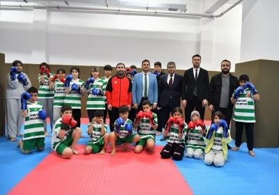Yeşilyurt Belediyesi&rsquo;nden İkizce&rsquo;ye modern spor salonu yatırımı
