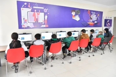 Yeşilyurt Mesleki Eğitim ve Yaşam Merkezi&rsquo;nde kurslar t&uuml;m hızıyla s&uuml;r&uuml;yor
