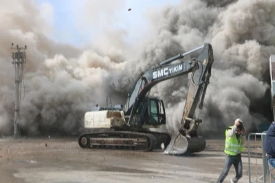 Yıkım firması korkutucu ger&ccedil;eği g&ouml;zler &ouml;n&uuml;ne serdi: &rsquo;&rsquo;Binaların kolonlarını yıktığımız zaman demir bulamıyoruz"
