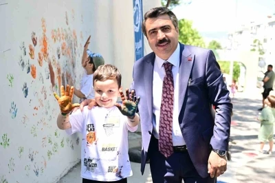 Yıldırım&rsquo;da sokaklar &ccedil;ocuklar i&ccedil;in d&ouml;n&uuml;ş&uuml;yor
