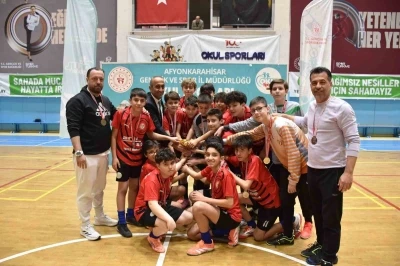 Yıldız Erkekler Futsal M&uuml;sabakaları sona erdi
