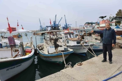 Yılların kaptanından amat&ouml;r balık&ccedil;ılara &rsquo;fırtınada denize a&ccedil;ılmayın&rsquo; &ccedil;ağrısı
