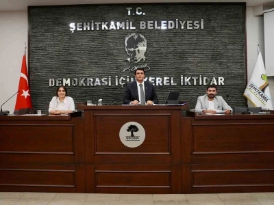 Yılmaz, yardımcılarını açıkladı
