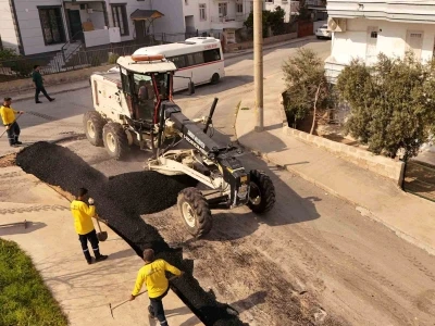 Yıpranan yollar yenileniyor, Tarsus&rsquo;ta ulaşım konforu artıyor
