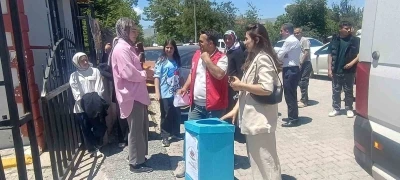 YKS sonrası anlamlı dayanışma: Kalem ve silgiler k&ouml;y okullarına ulaştırılacak
