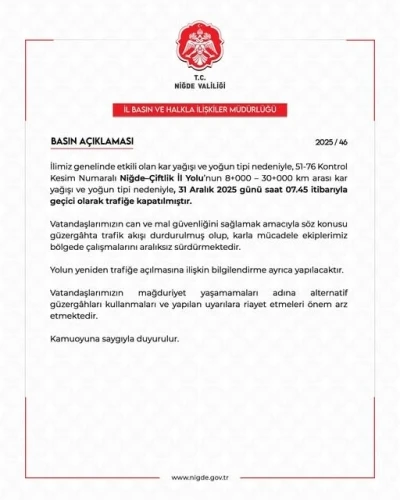 Yoğun kar ve tipi Niğde-&Ccedil;iftlik yolunu trafiğe kapattı
