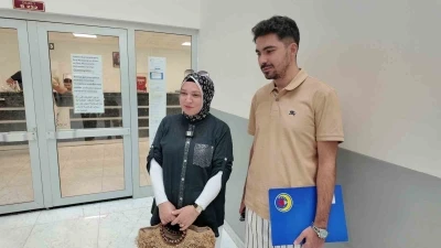 YÖK’ün özel kontenjanıyla, anneler çocuklarıyla aynı üniversiteyi okumanın heyecanını yaşayacak
