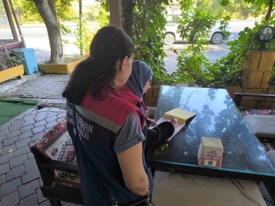 Yol üstündeki tezgahlar denetlendi
