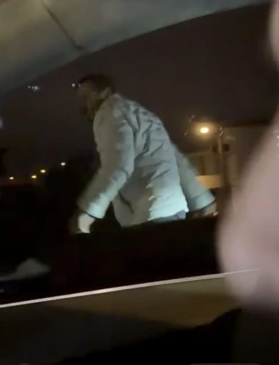 Yol verme tartışmasında 2 kişiyi bı&ccedil;akla yaralayan şahıs tutuklandı
