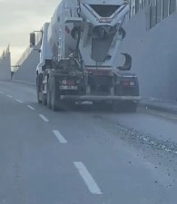 Yola beton d&ouml;ken s&uuml;r&uuml;c&uuml;ye 3 bin TL ceza