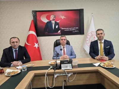 Yozgat Milli Eğitim M&uuml;d&uuml;r&uuml; Altınkaynak: "&Ouml;ğrencileri yarış ortamına s&uuml;r&uuml;kleyici davranışlardan ka&ccedil;ınılmalı"
