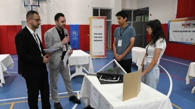 Yozgat&rsquo;ta Deneyap at&ouml;lyelerinde gen&ccedil;ler projelerini tanıttı

