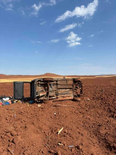 Yozgat’ta hafif ticari araç devrildi, 1 kişi ağır yaralandı
