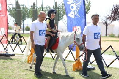 Yozgat’ta minikler at binmenin heyecanını yaşadı
